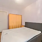 In Near Belgium Pier Apartmán *