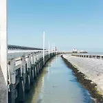 アパート In Near Belgium Pier
