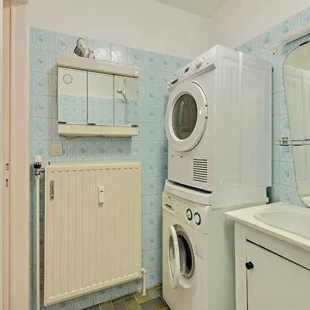 In Near Belgium Pier Apartment *